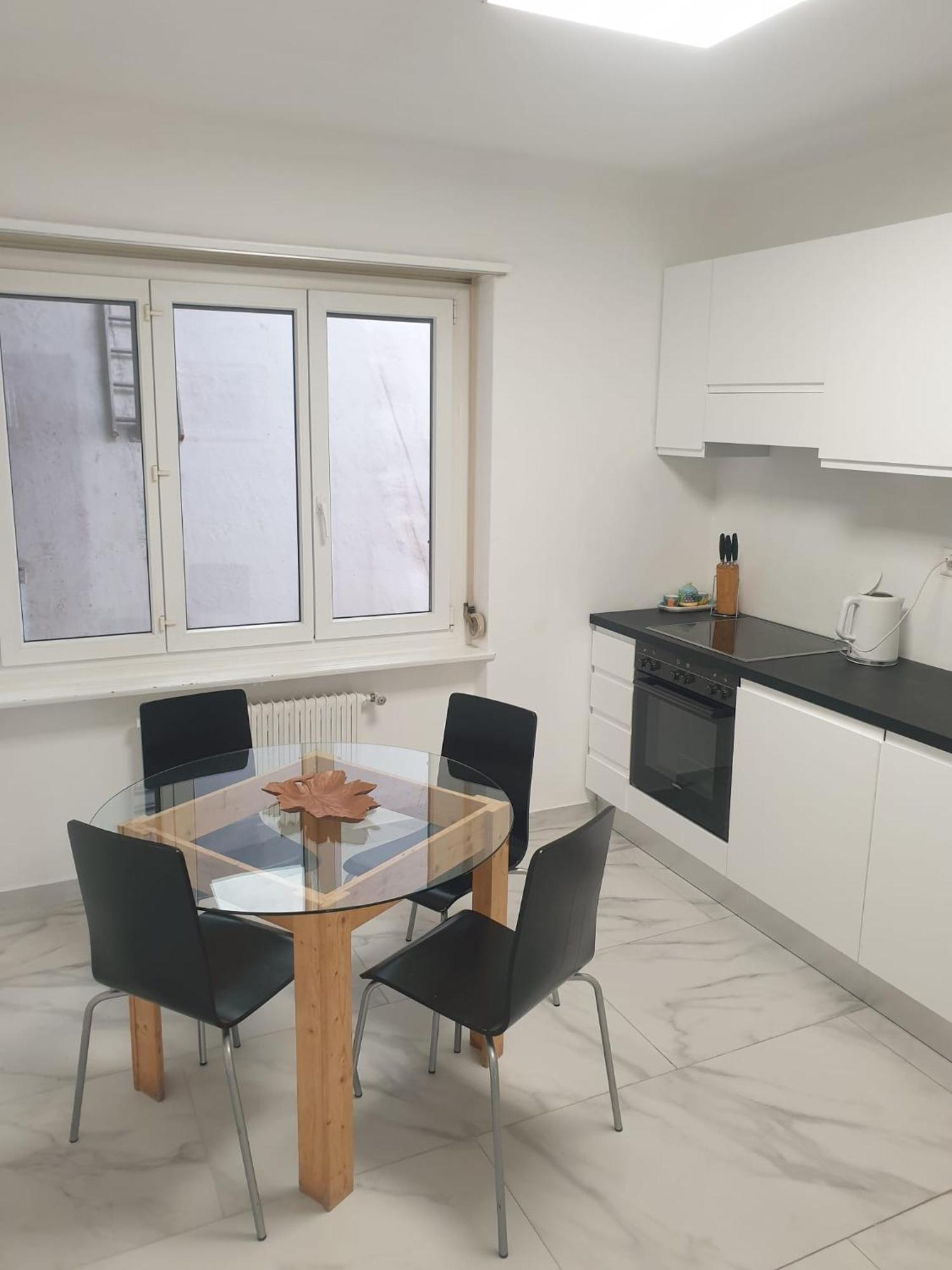 Lugano Lakeview Apartment With Self Check-In & Private Parking On Request Exterior foto